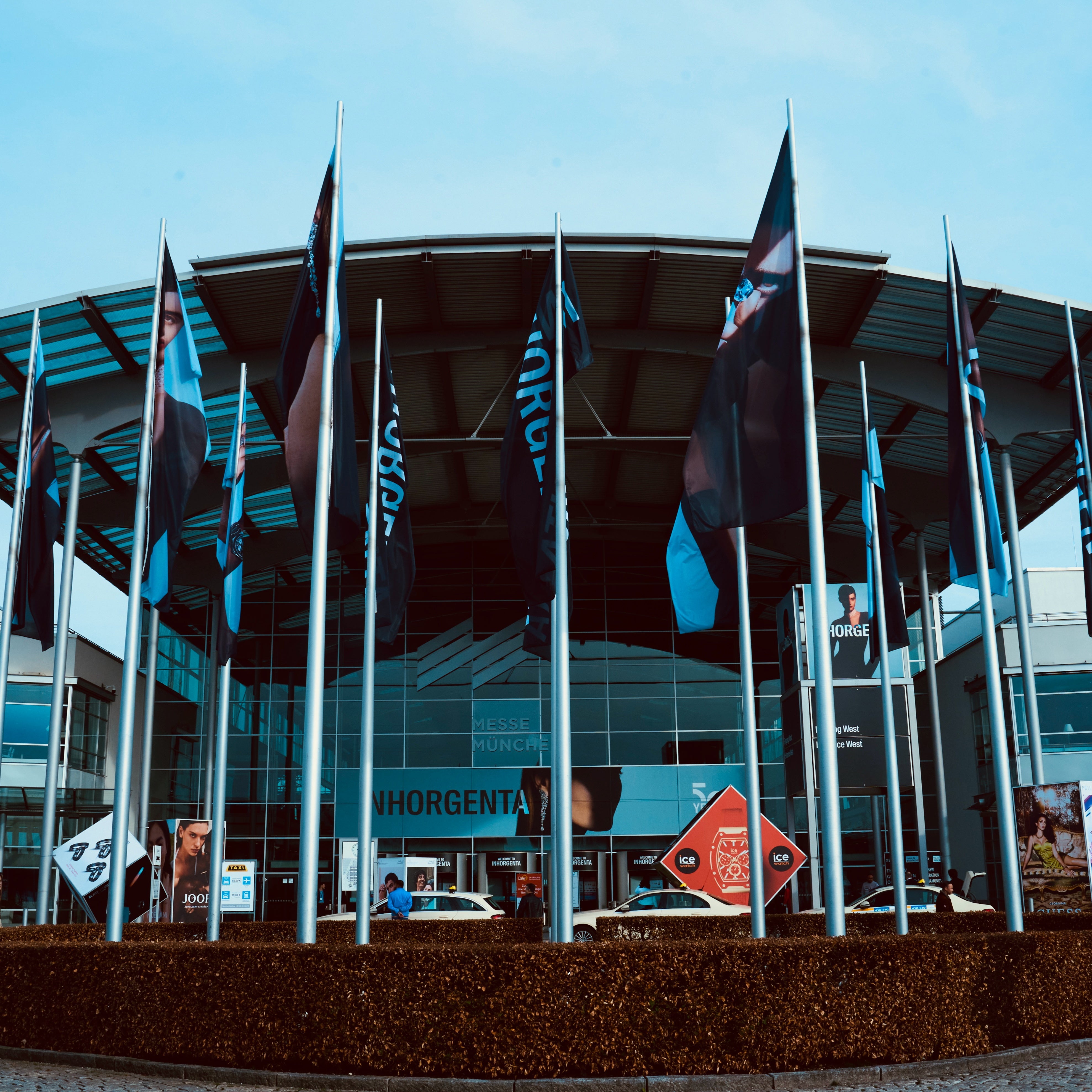 BLACK BY BLUE BRAVE Inhorgenta Unveiled: A Showcase of Excellence