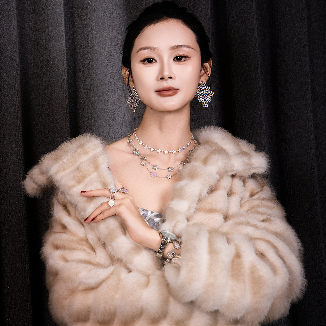 Cherry Blossom Symphony Enamel 14-Flower Sakura Silver Necklace (Platinum Plating)