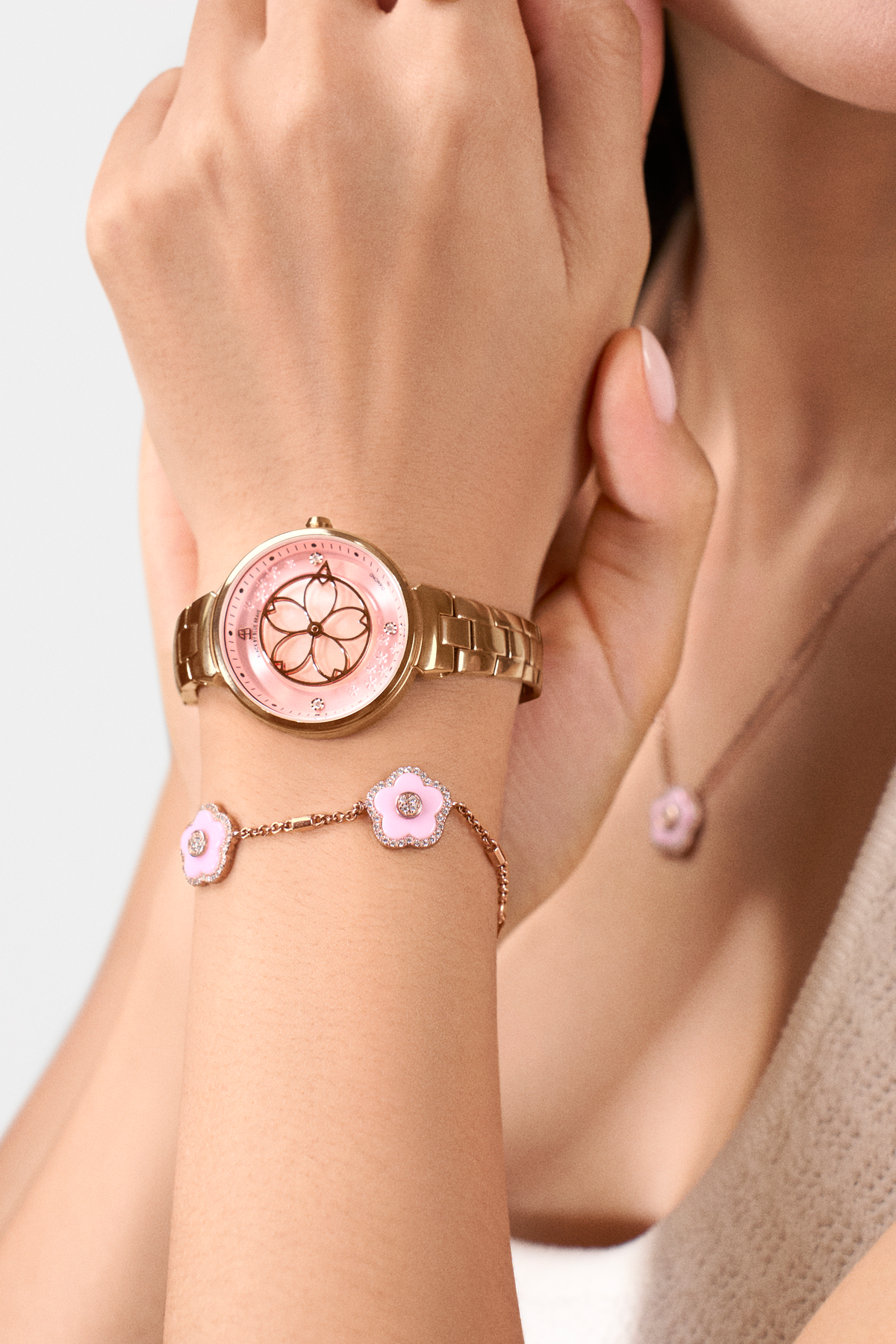 Cherry Blossom Classic Rose Gold Pink Dial Bracelet Watch