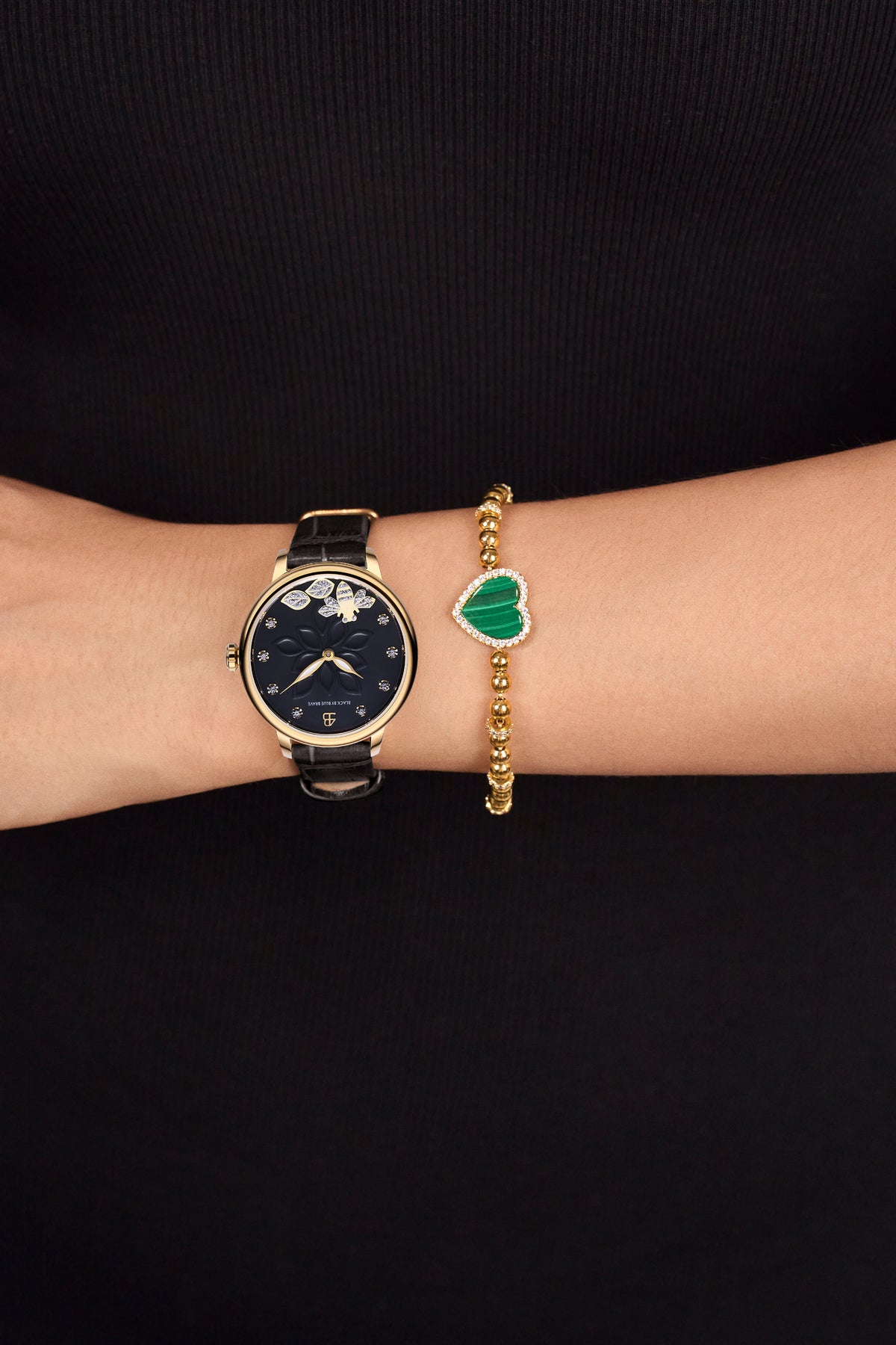 Water Lily Double Sappharie Gold Watch