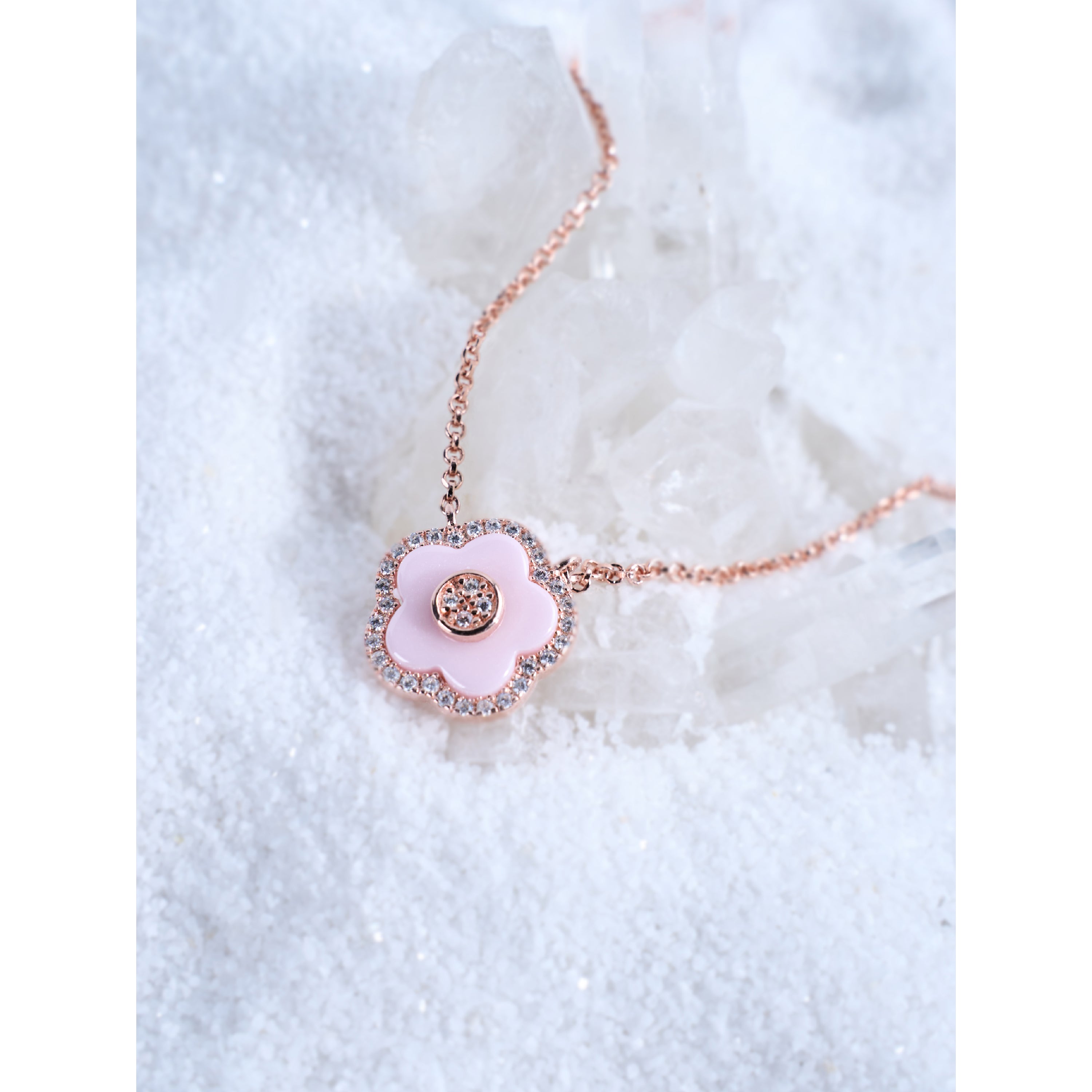 Classic Flower Necklace Brass 18k Silver Plating & White Ceramic 420-650mm with sliding clasp