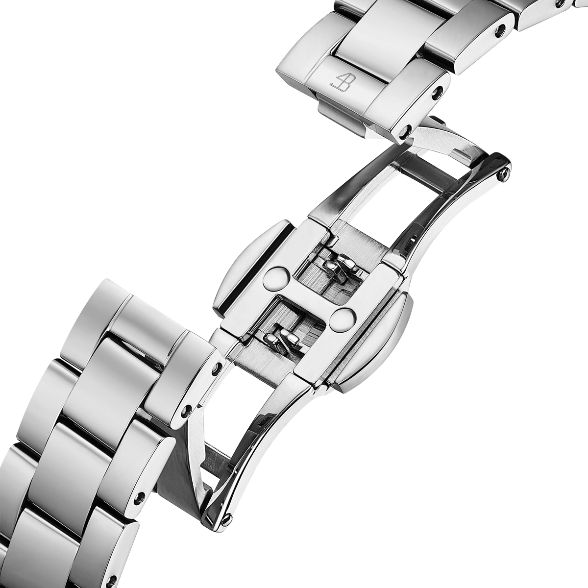 Lucky Star 28mm White Crystal Dial Silver Bracelet Watch