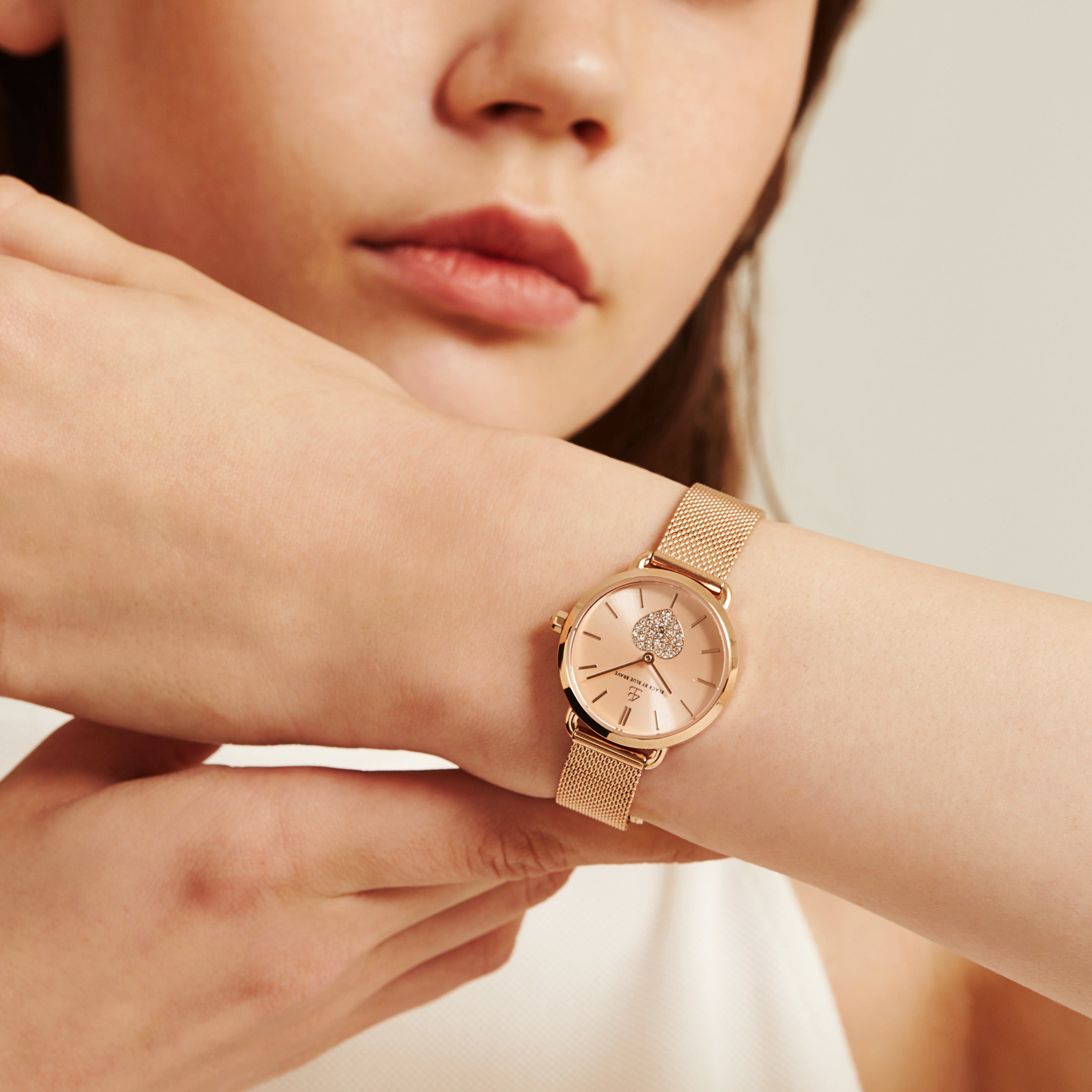 SHINE WHITE HEART WITH CHAMPAGNE DIAL - 4B Watches